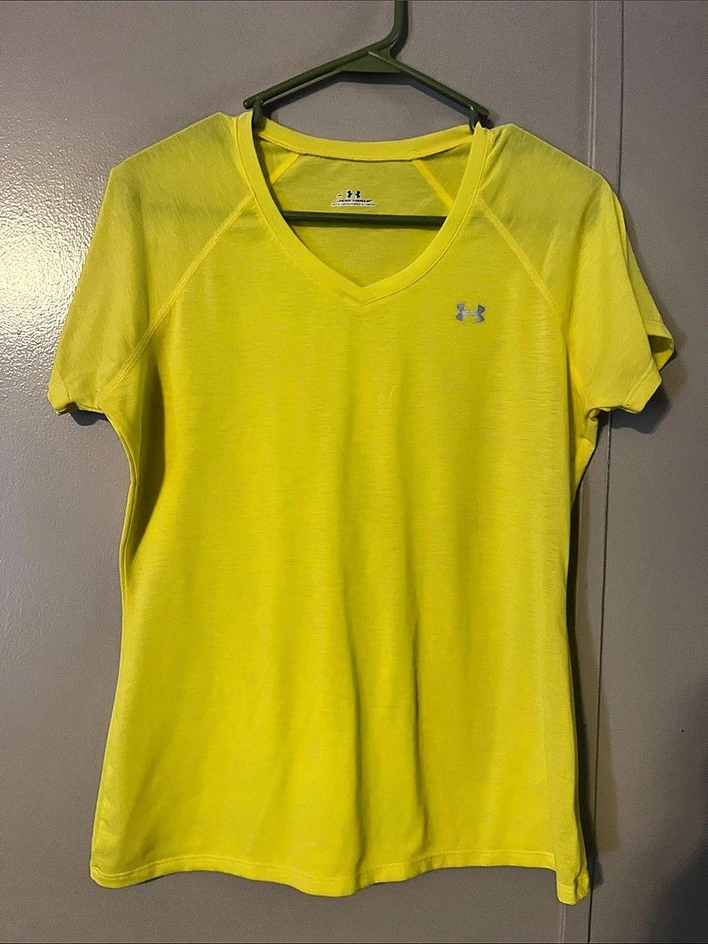 Under Armour Women's UA Tech Twist V-Neck Short Sleeve Tee Yellow